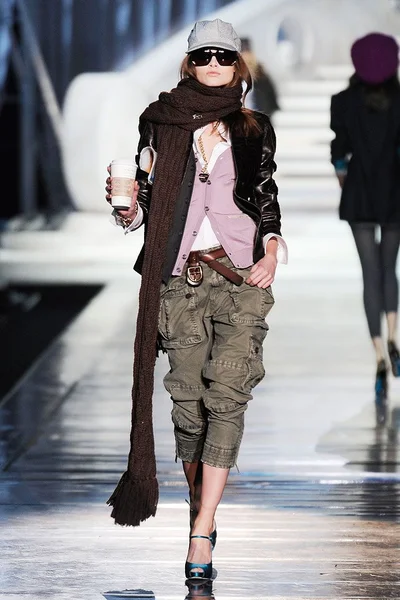 Look 7